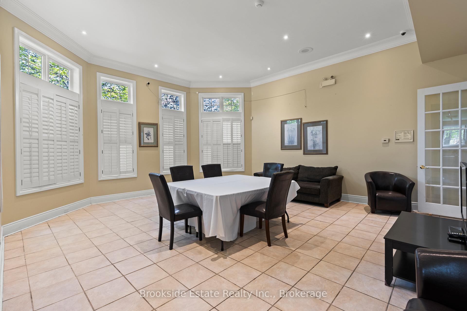 1 Bedroom Condo at 1431 Walkers, Burlington For sale