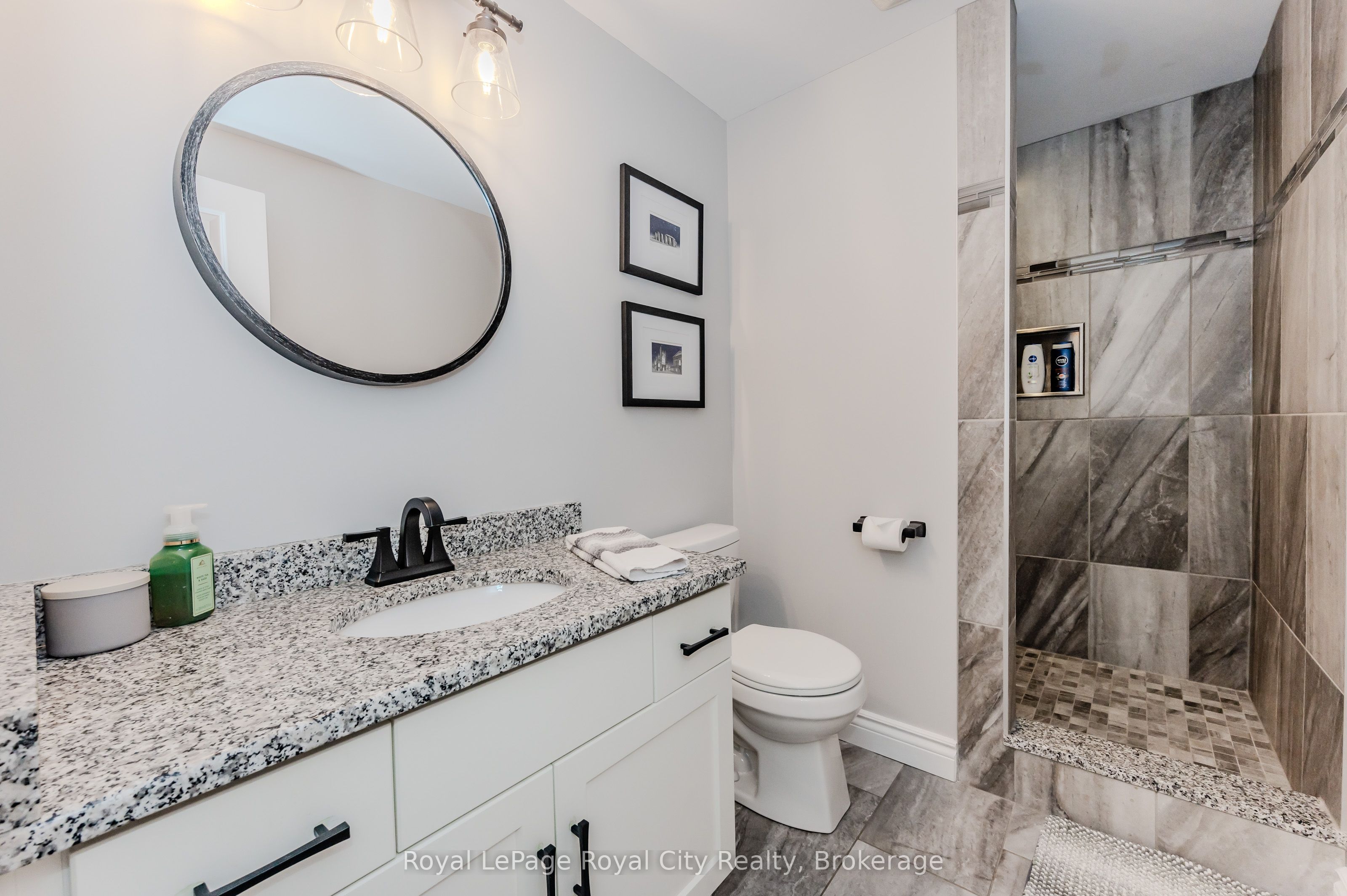 213 Tremaine Crescent