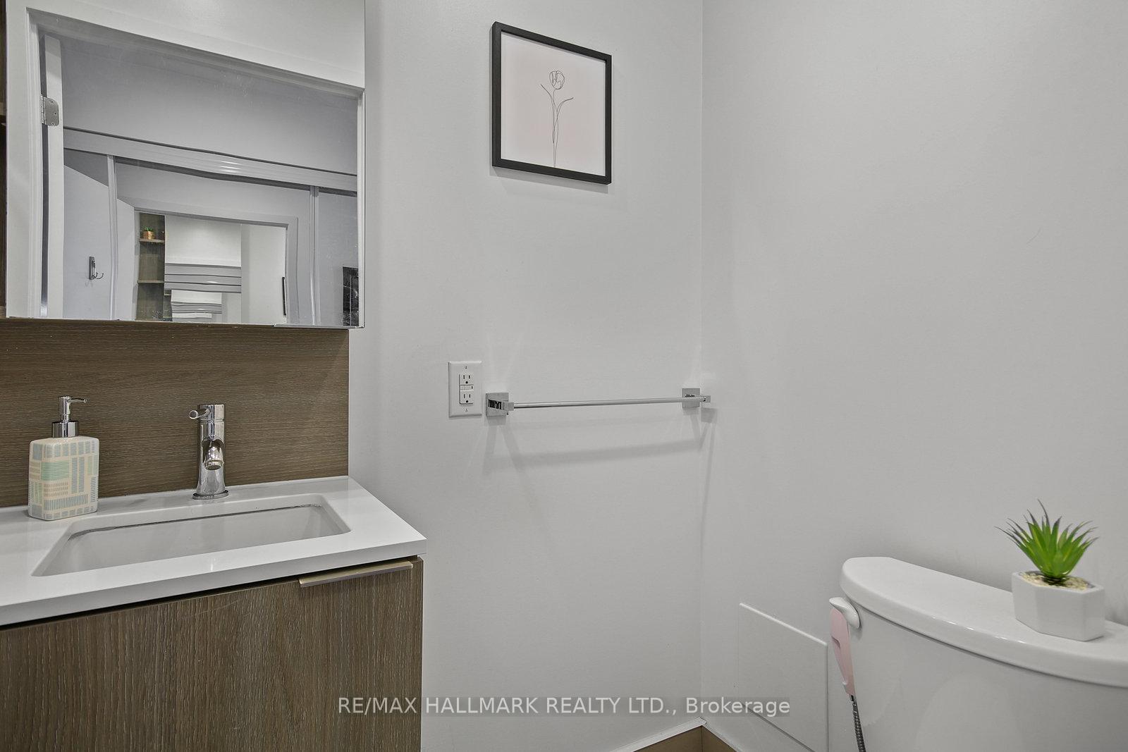 Condo at 55 Regent Park, Toronto For sale