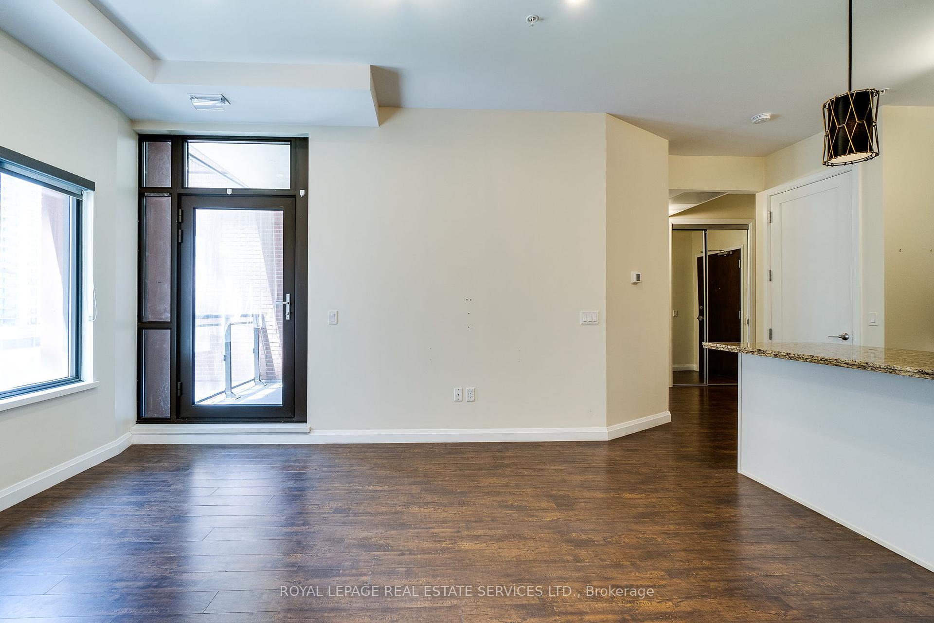 1 Bedroom Condo at 112 King, Hamilton For sale