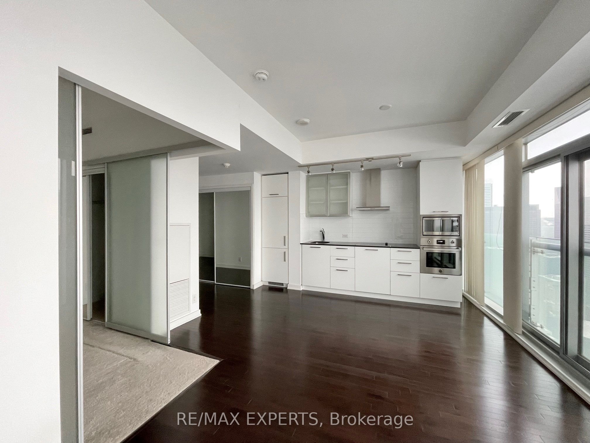 14 York Street, #6412
