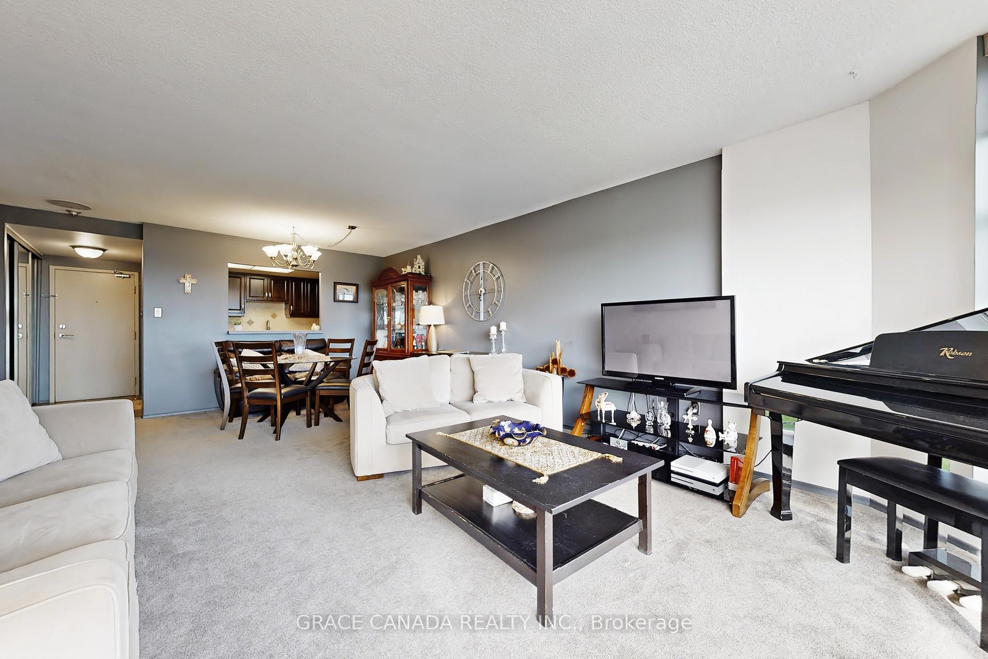 2 Bedrooms Condo at 10 Dean Park, Toronto For sale