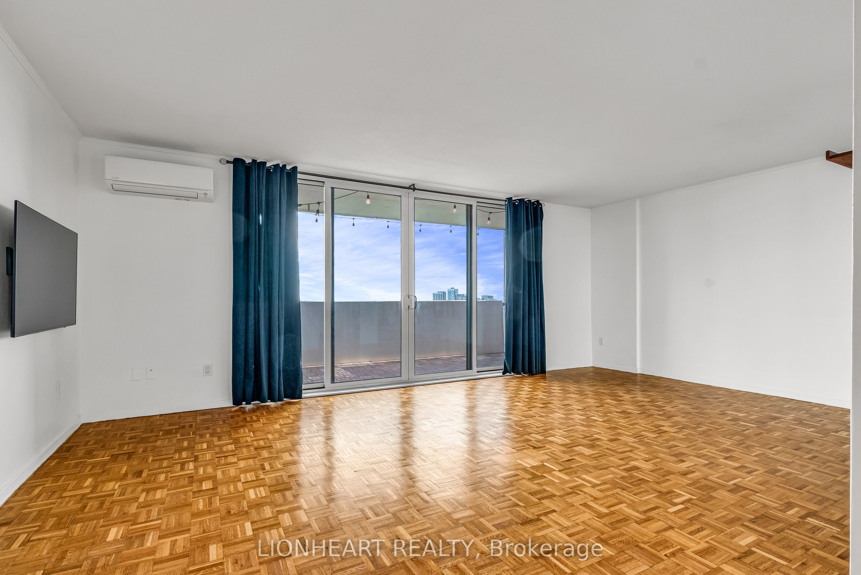 40 Homewood Avenue, #2608