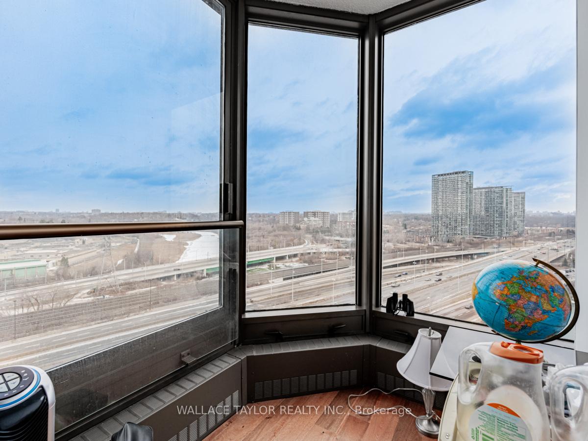 2 Bedrooms Condo at 2045 Lake Shore,  Toronto For sale