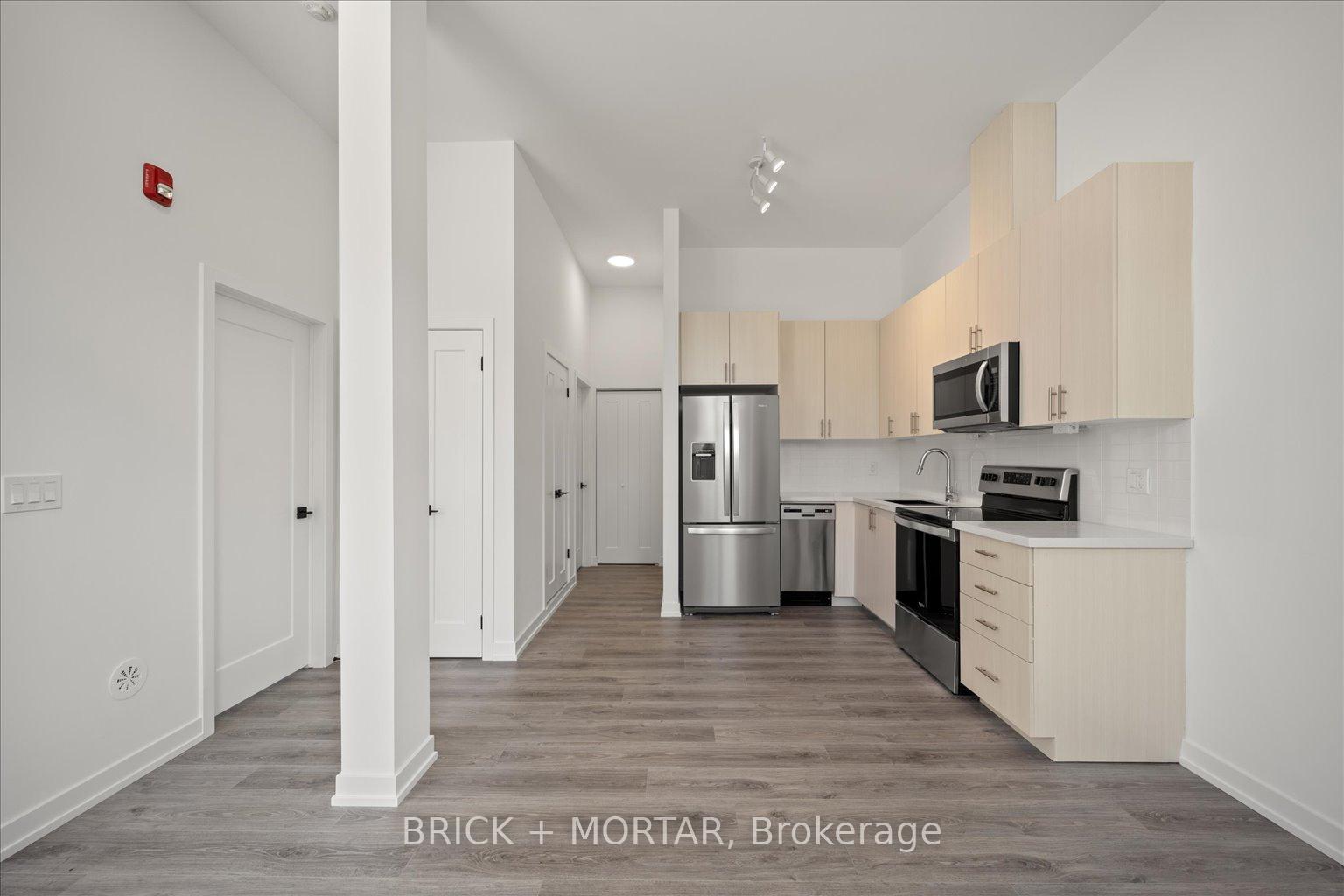 2 Bedrooms Condo at 5 Vivian,  Toronto For sale