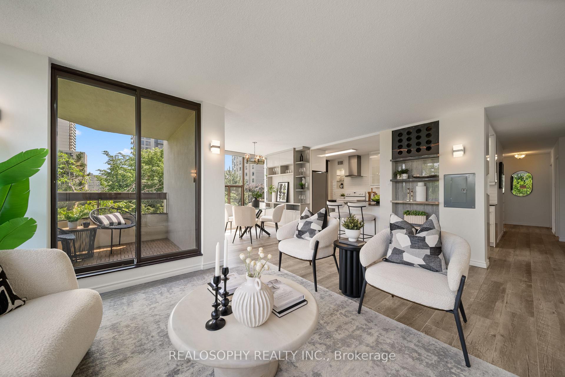 3 Bedrooms Condo at 100 Quebec, Toronto For sale