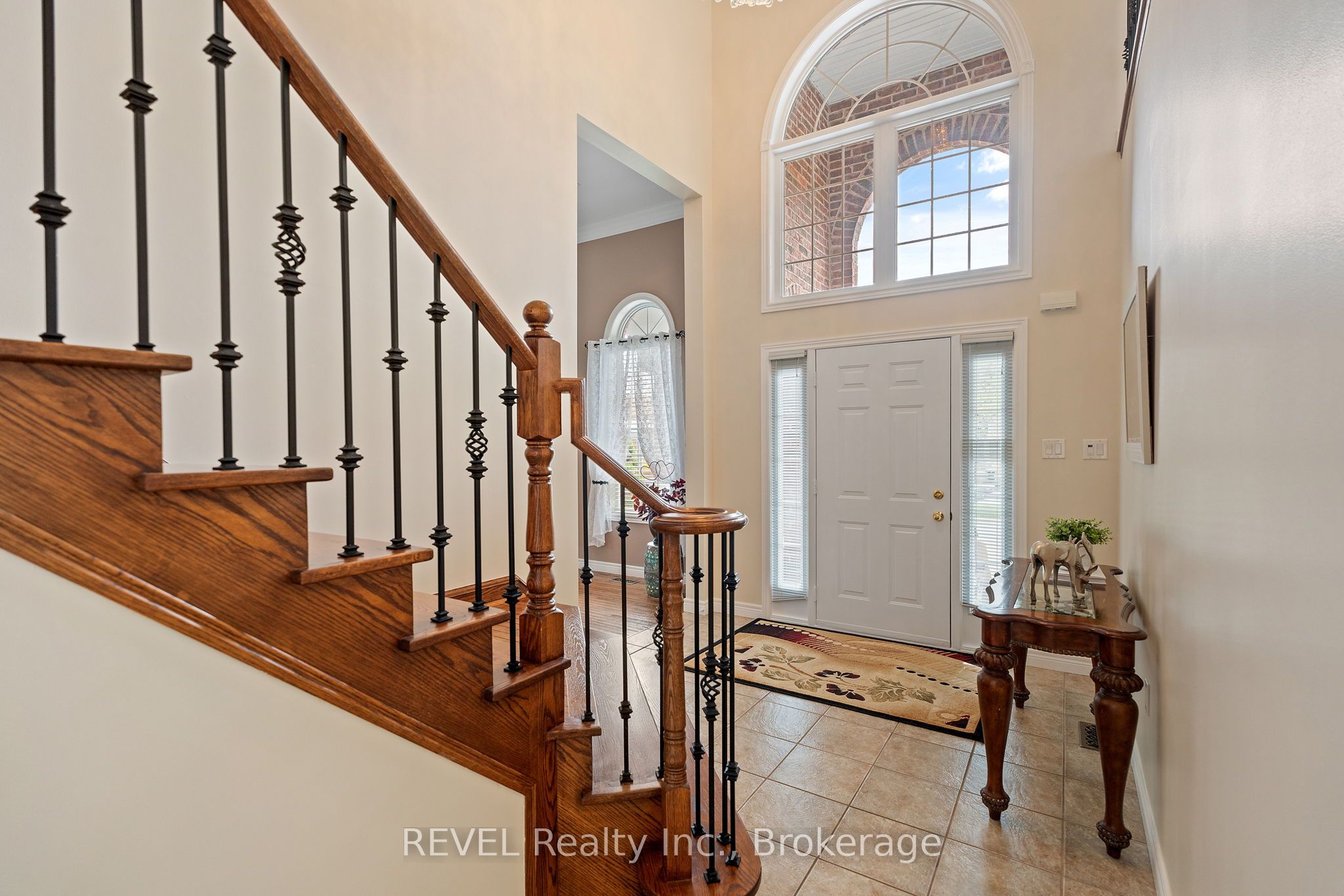 42 Vinifera Drive
