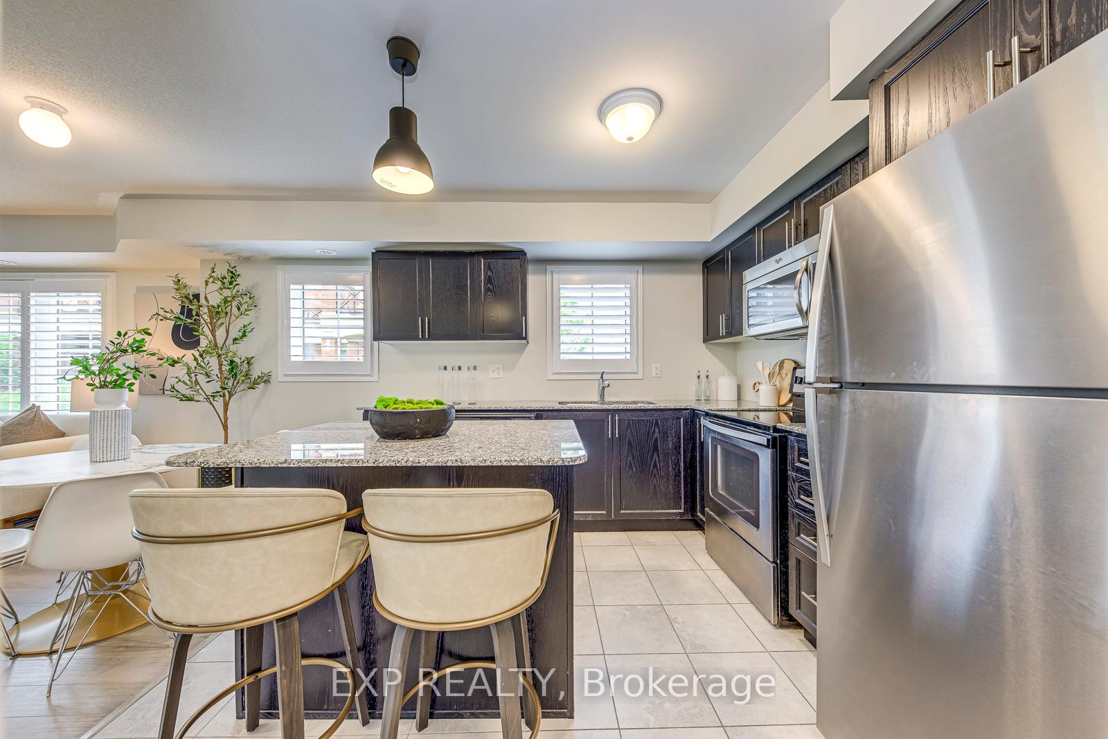 2 Bedrooms Condo at 2484 Post, Oakville For sale