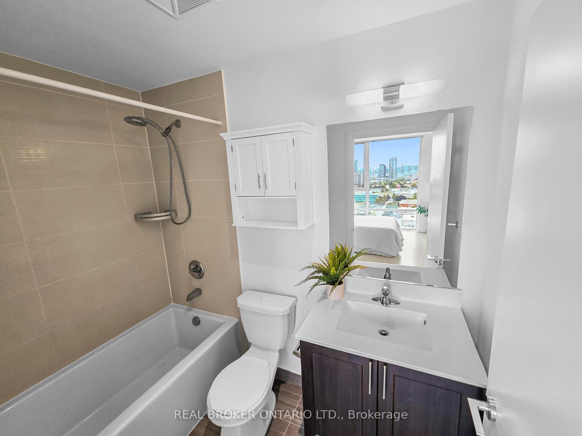 2 Bedrooms Condo at 55 Ann O’reilly, Toronto For sale