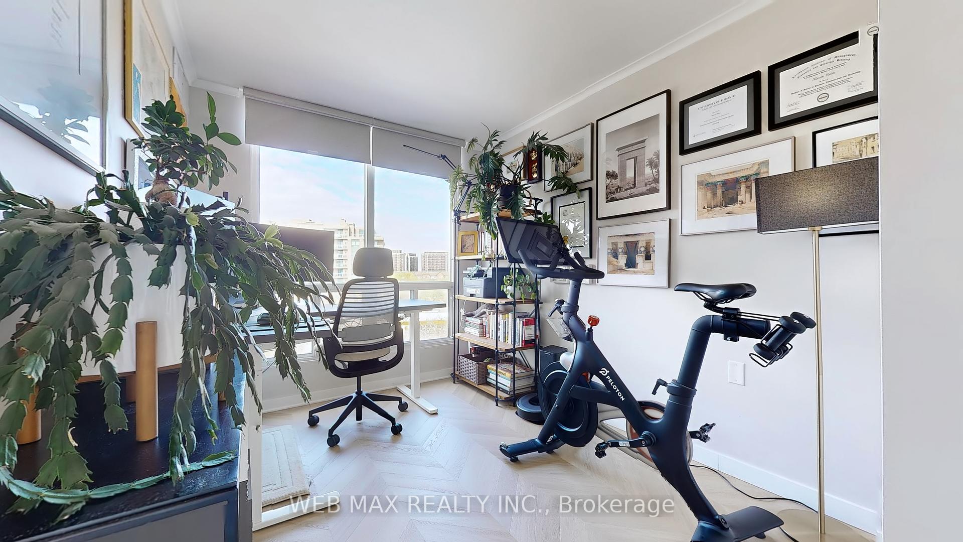 2 Bedrooms Condo at 906 Sheppard, Toronto For sale
