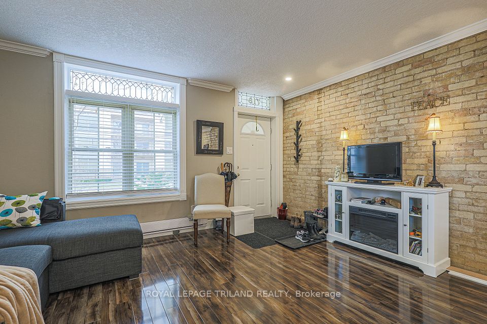 #1 - 713 King Street, London East, ON N6A 0A5