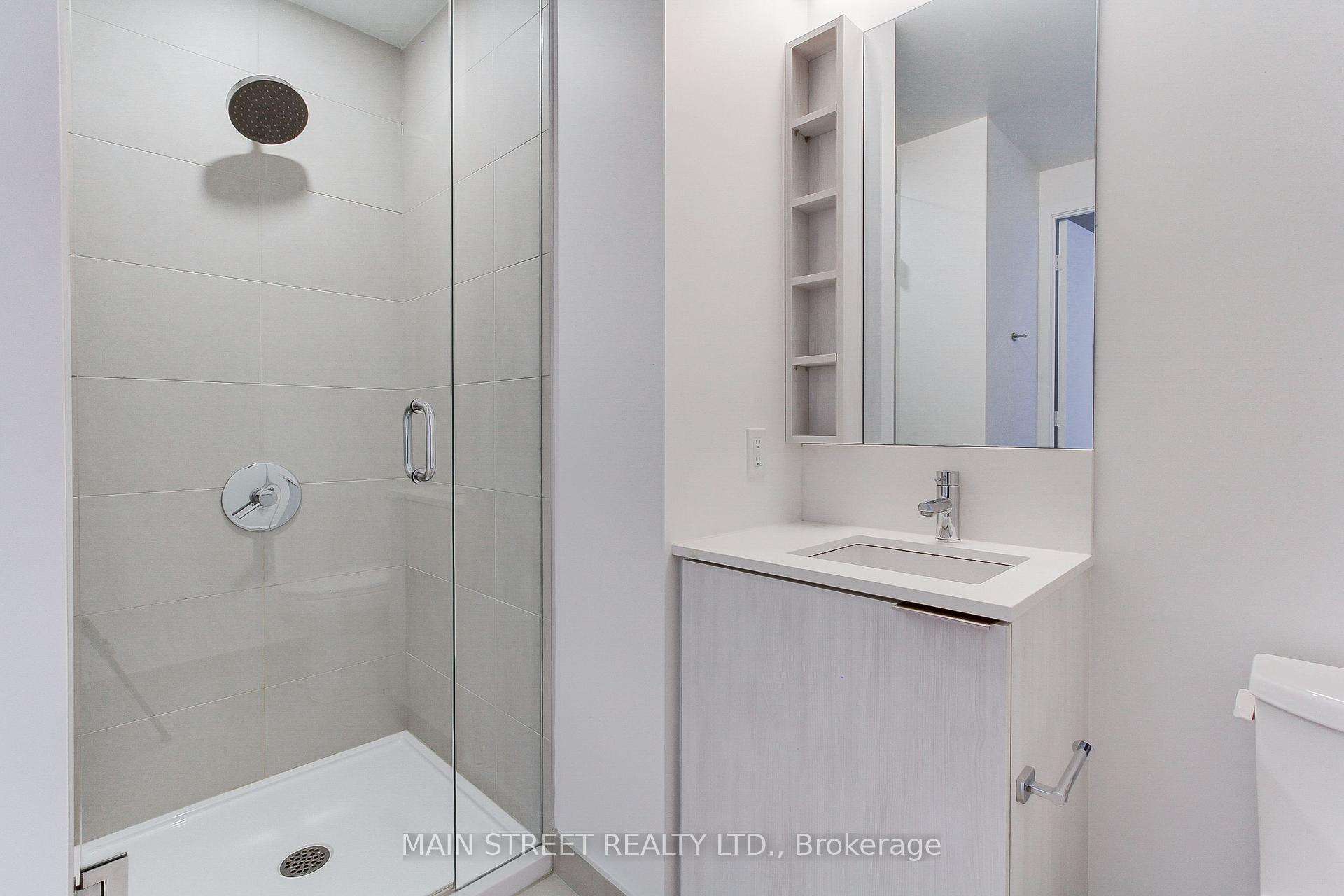 1 Bedroom Condo at 1000 Portage, Vaughan For sale