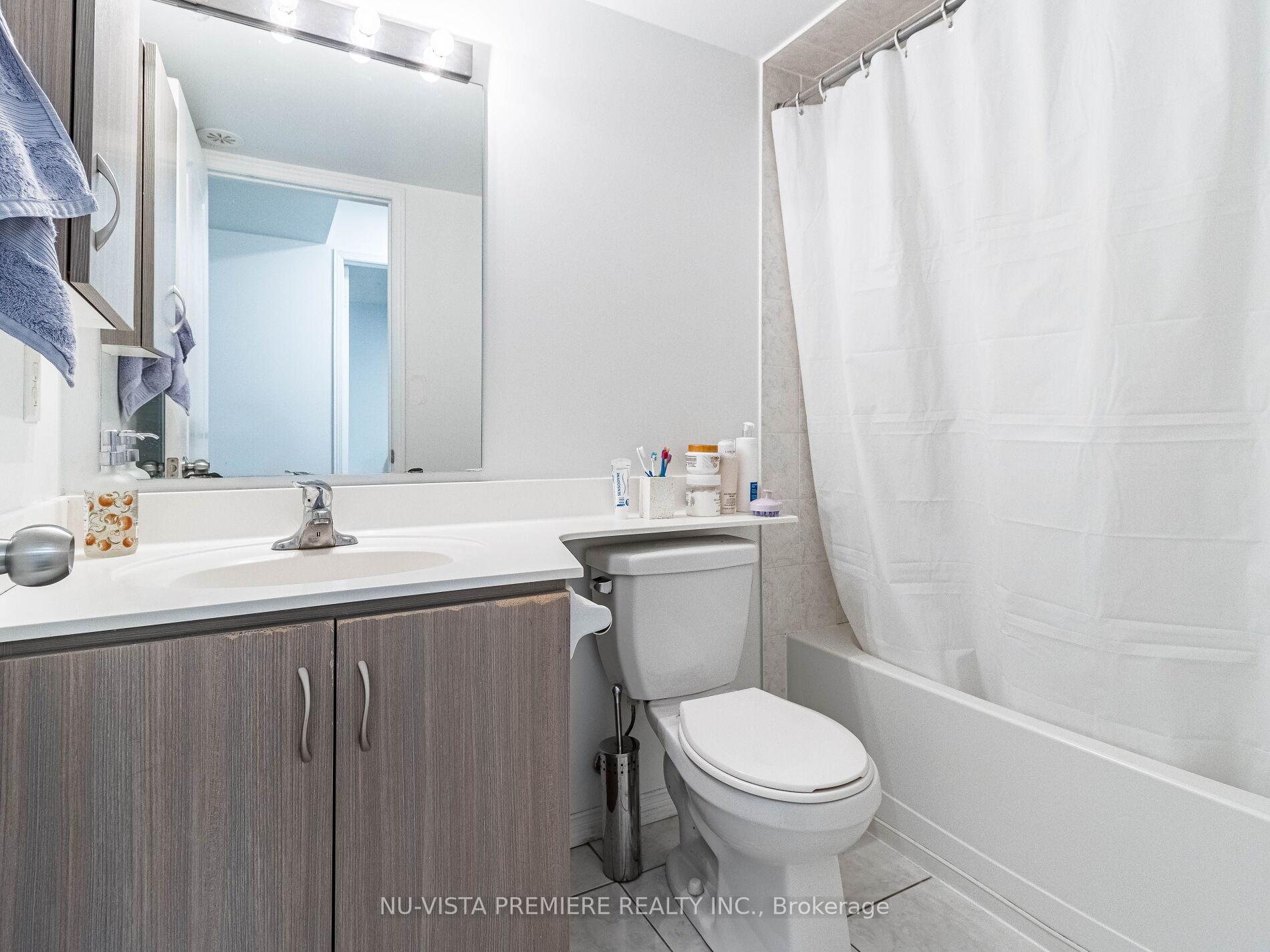 2 Bedrooms Condo at 2488 Post, Oakville For sale