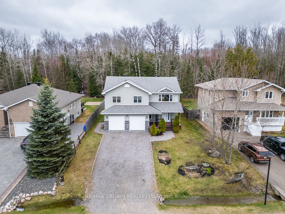293 Osprey Crescent, Callander, ON P0H 1H0