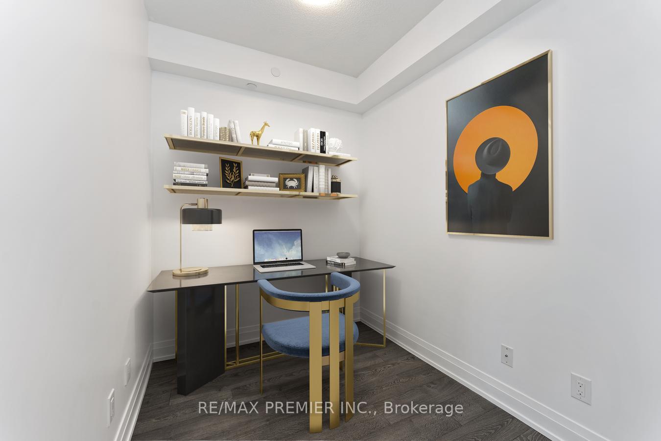 2 Bedrooms Condo at 3600 Highway 7, Vaughan For sale