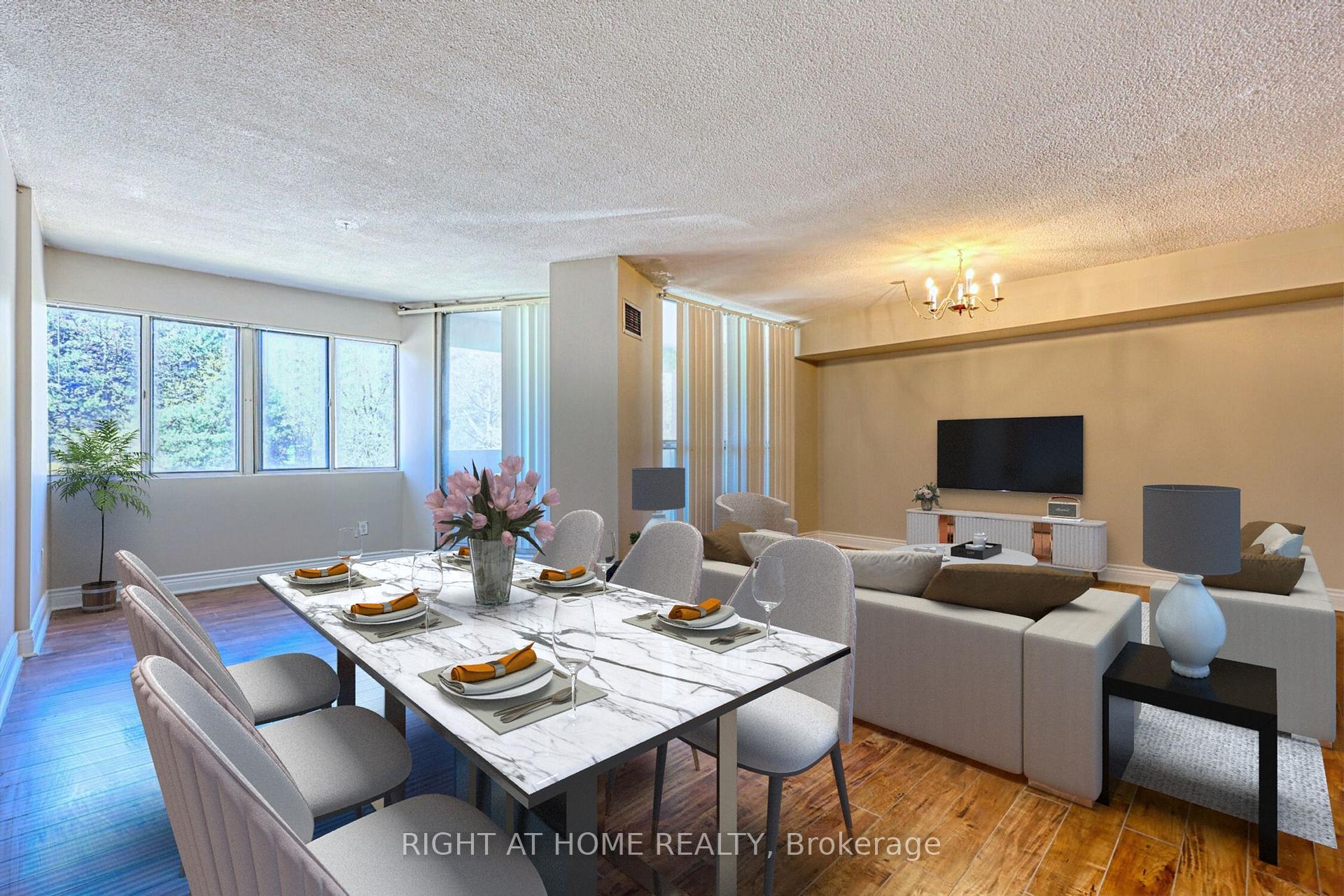 4 Bedrooms Condo at 1580 Mississauga,  Mississauga For sale