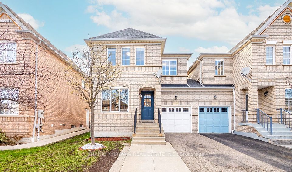 3055 Mcdowell