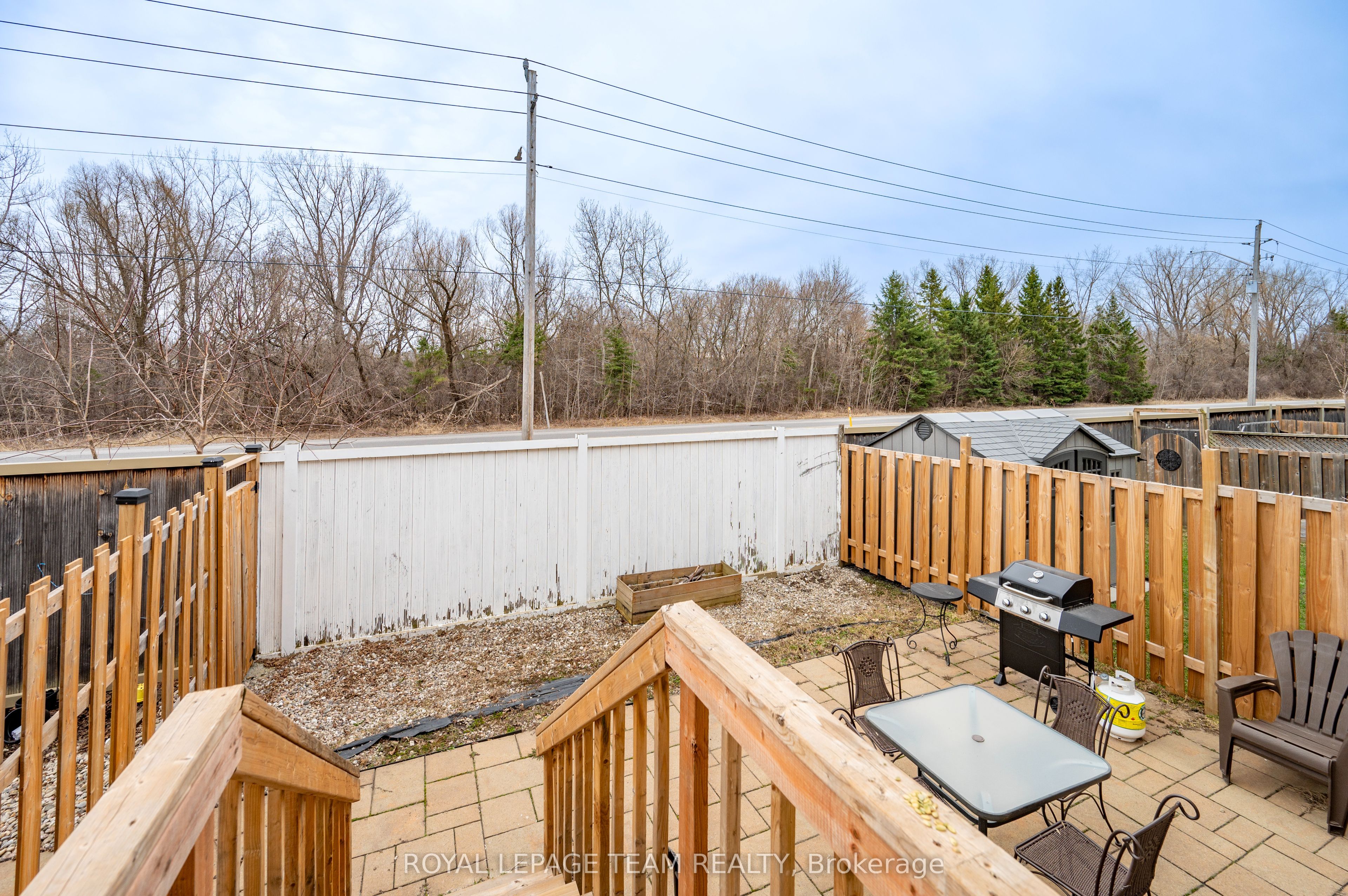 280 Macoun Circle, HuntClubSouthKeysandArea, ON K1T 0H9