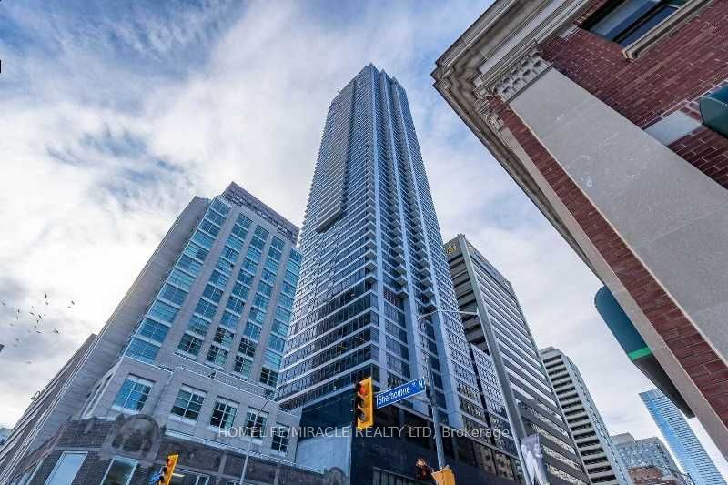 395 Bloor