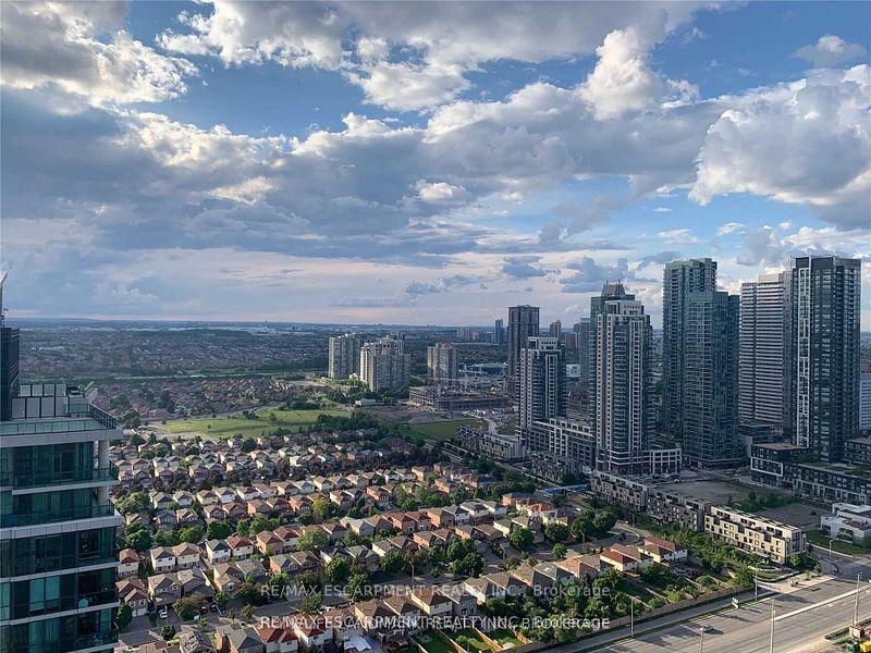 3 Bedrooms Condo at 3975 Grand Park, Mississauga For sale