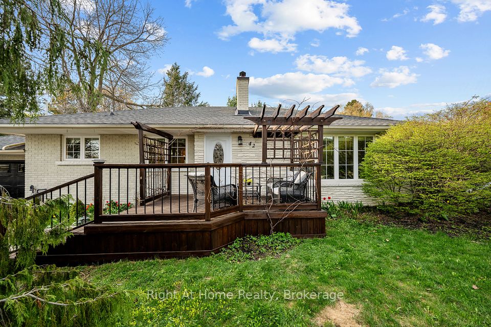 42 Strathcona