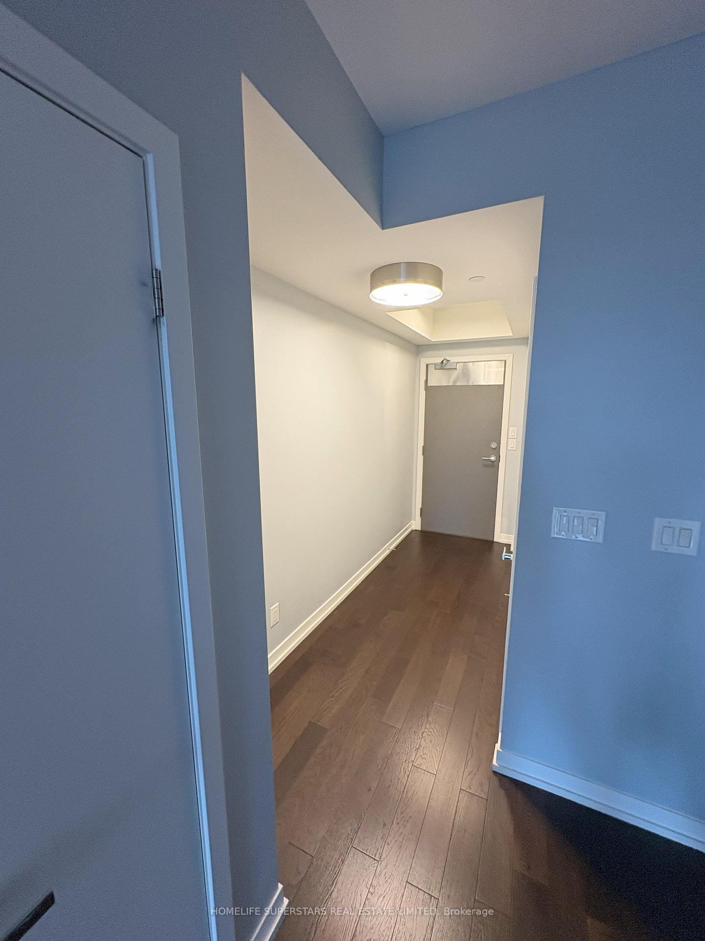 Condo at 21 Widmer, Toronto For sale