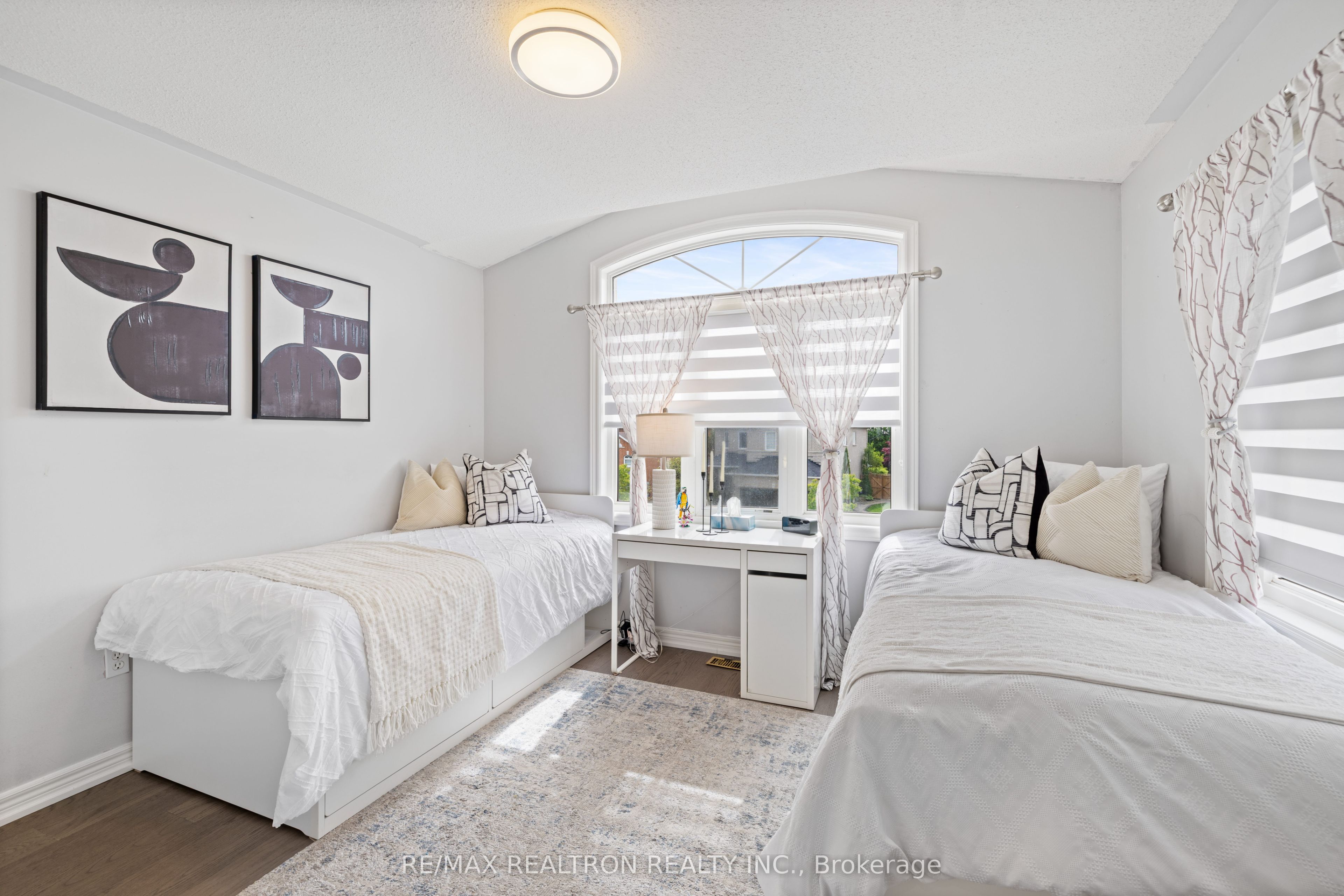 1 Emily Court