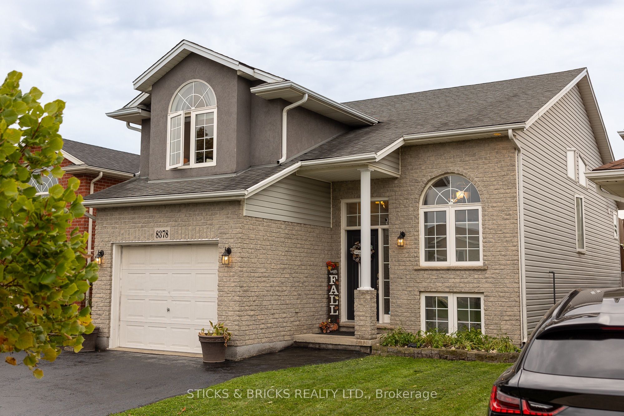 8378 Atack Court