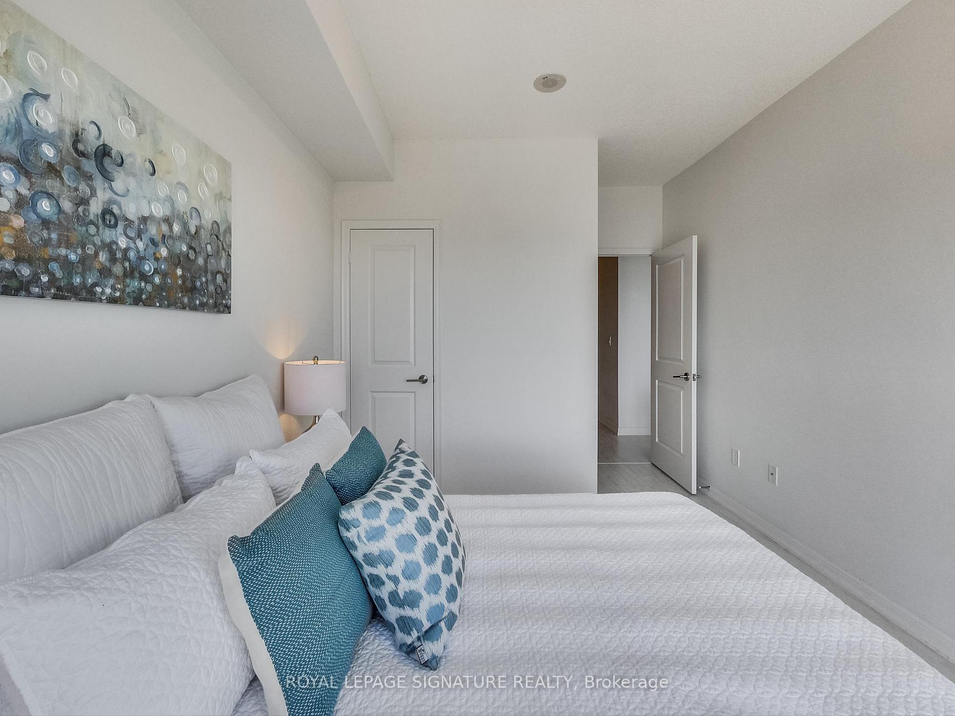 3 Bedrooms Condo at 85 East Liberty, Toronto For sale
