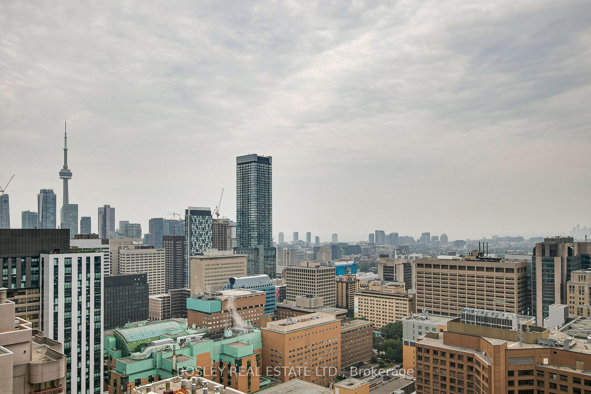 2 Bedrooms Condo at 770 Bay, Toronto For sale