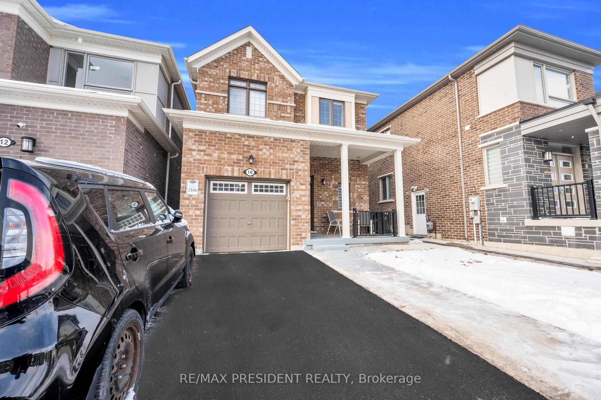 10 Callahan Court