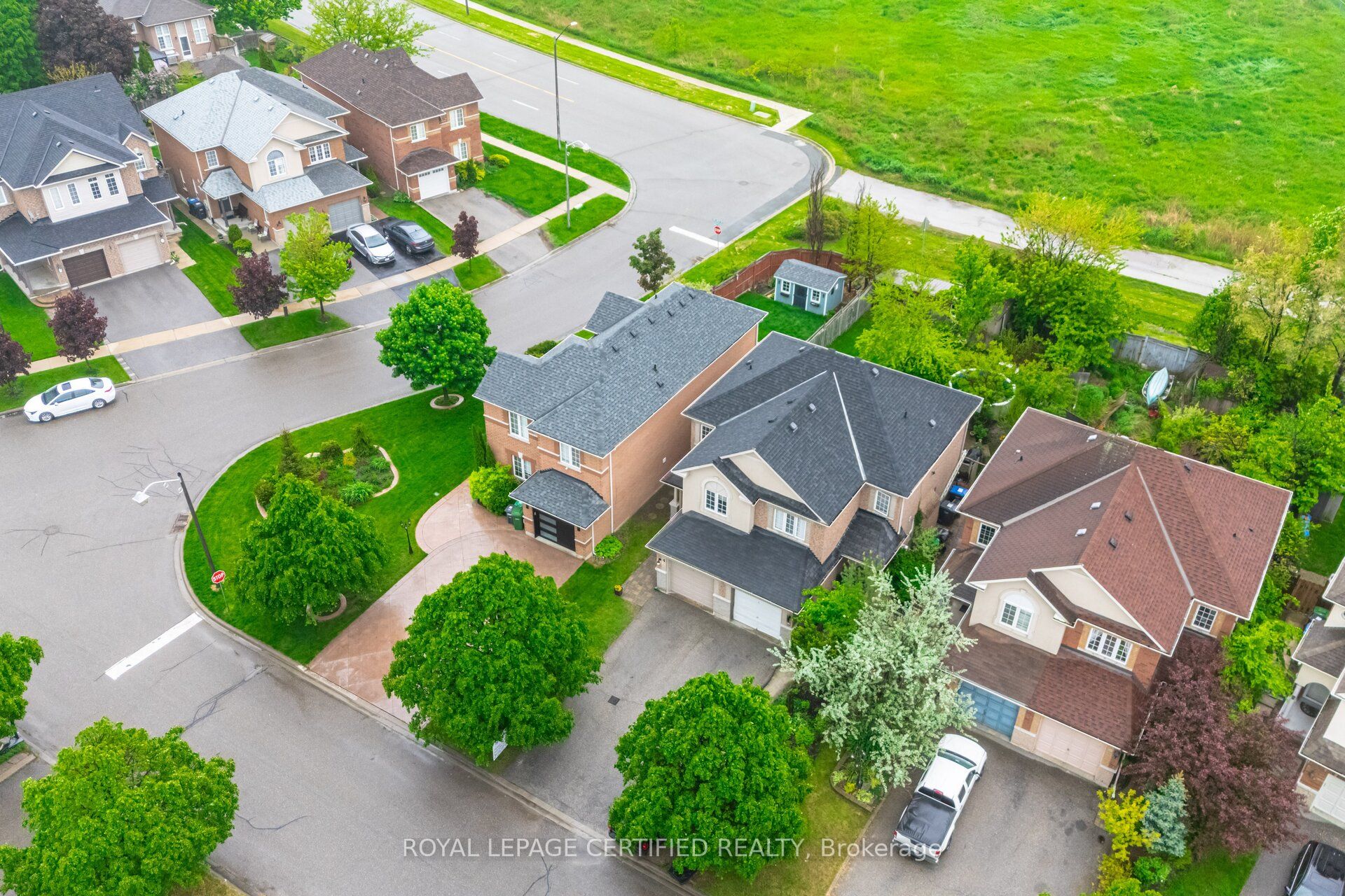 4 Hesketh Court
