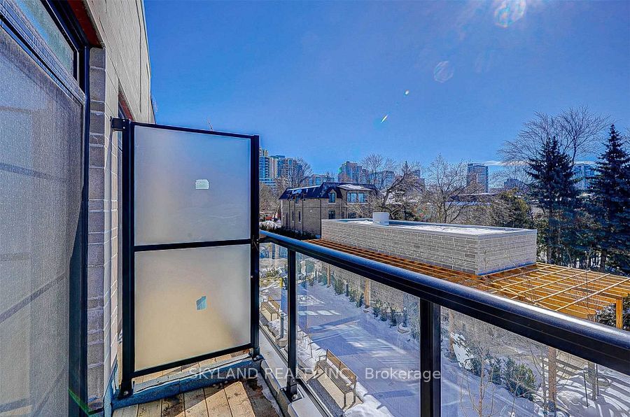 57 Finch Avenue W, #41