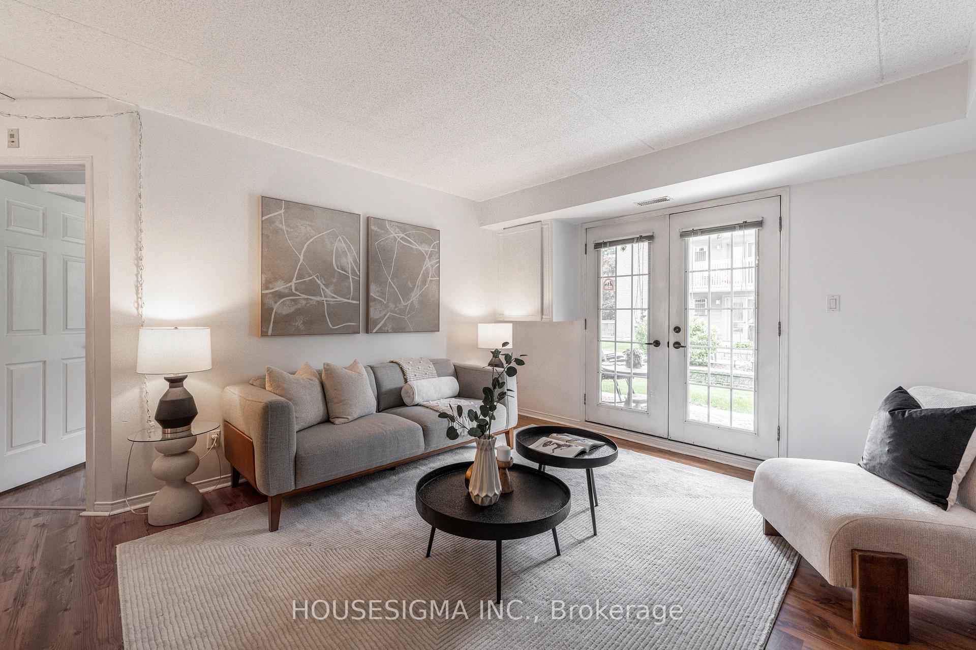 2 Bedrooms Condo at 2010 Cleaver, Burlington For sale