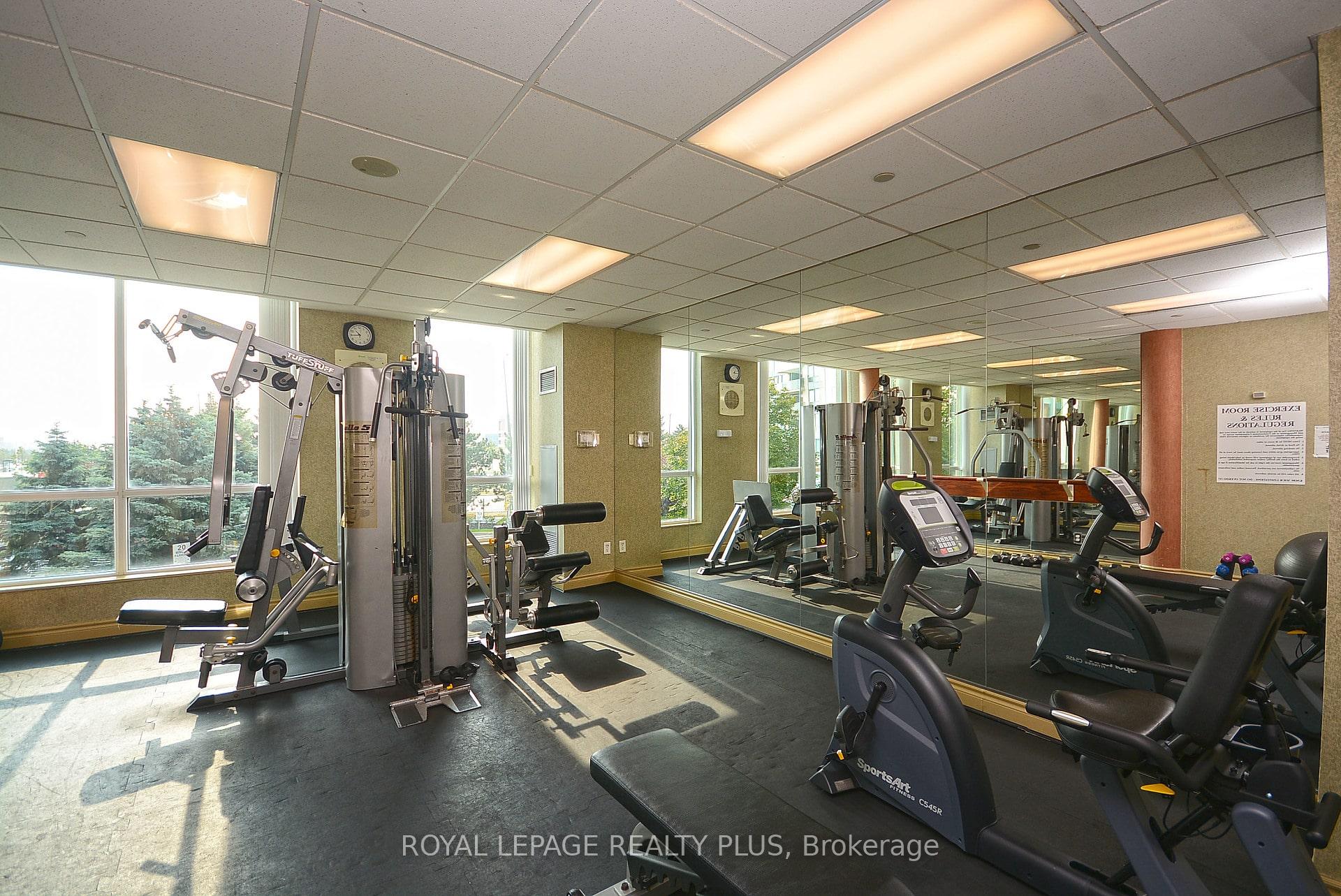 1 Bedroom Condo at 2545 Erin Centre,  Mississauga For sale