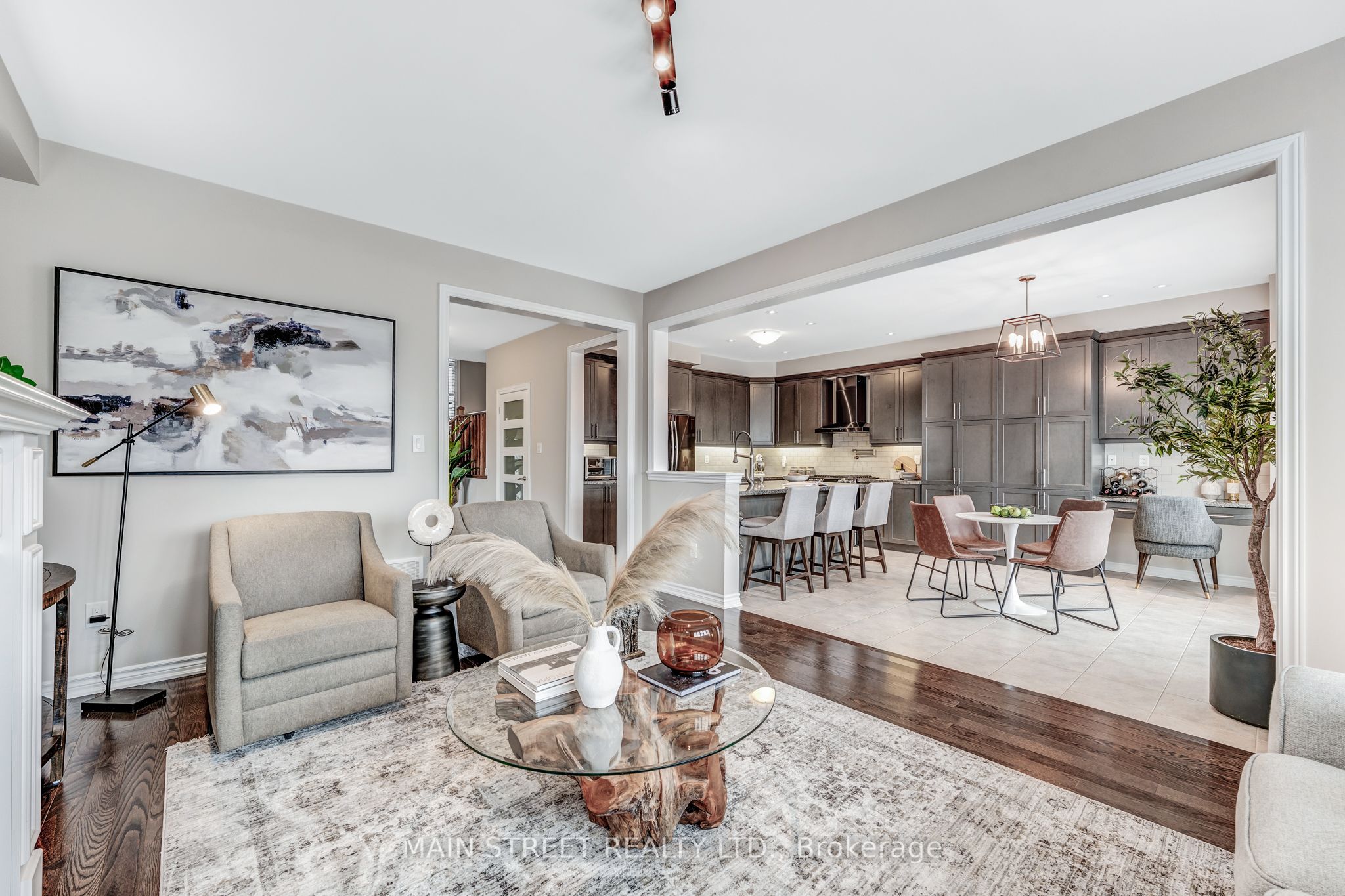 2035 Allison Street, Innisfil, ON L9S 0K8
