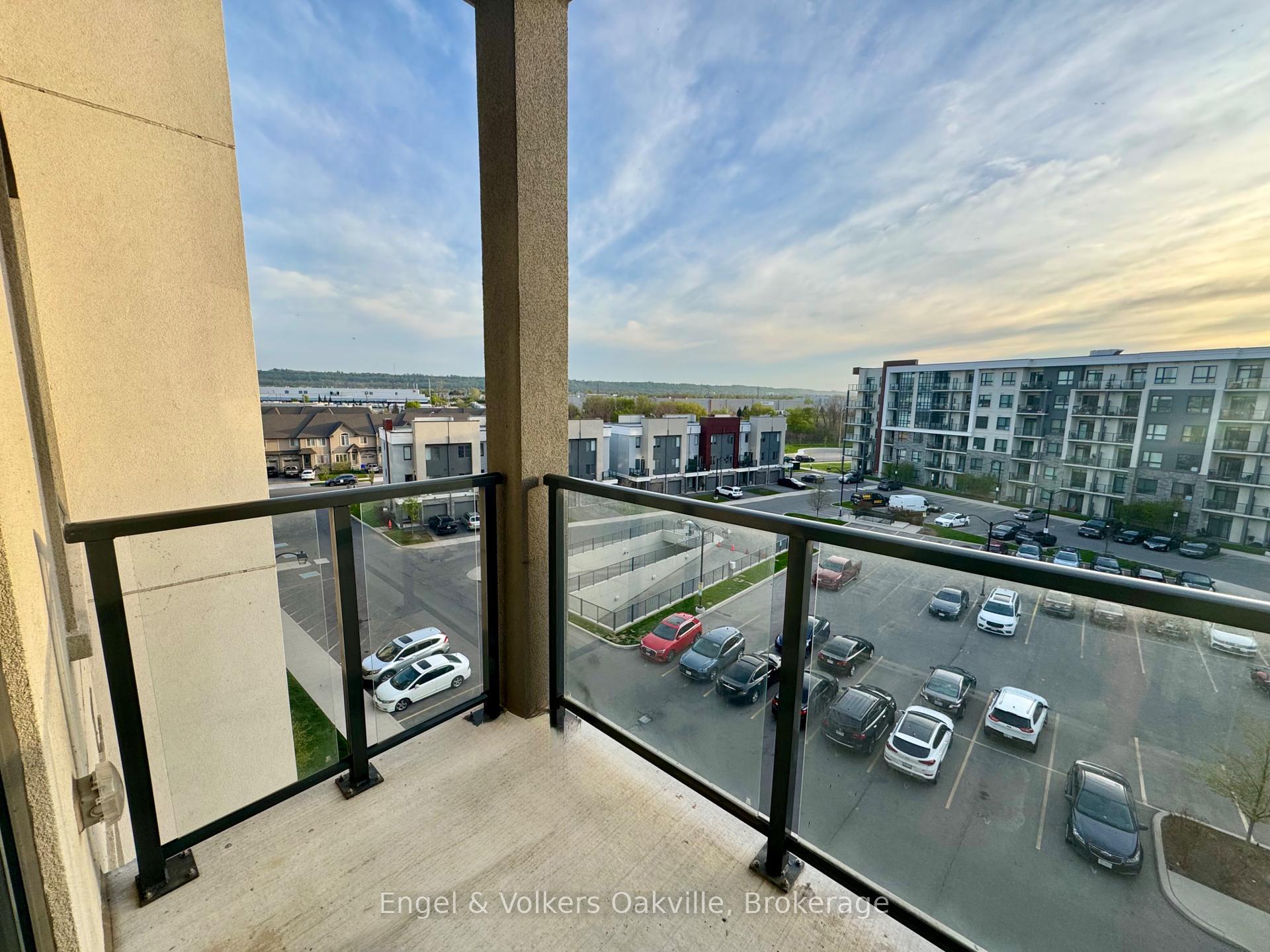 1 Bedroom Condo at 101 Shoreview, Hamilton For sale