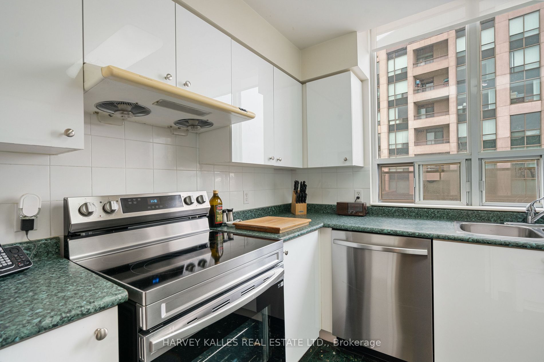 256 Doris Avenue UPH07