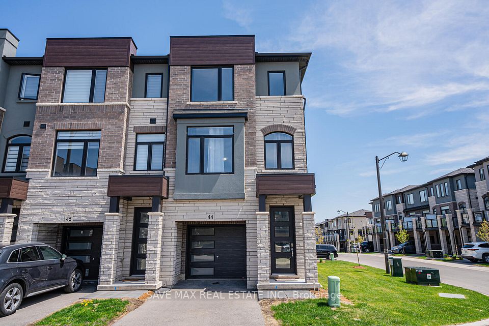 #44 - 290 Equestrian Way, Cambridge, ON N3H 4R6