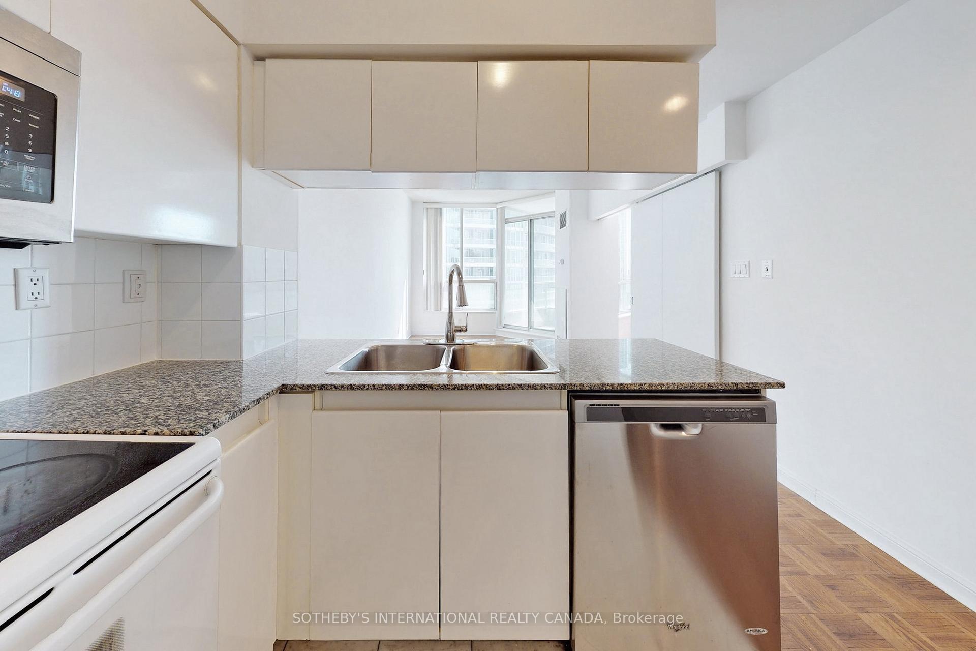 1 Bedroom Condo at 228 Queens, Toronto For sale