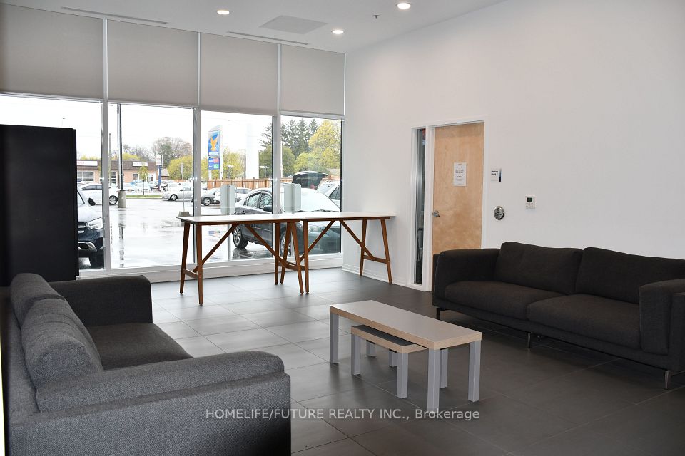 #630 - 1900 Simcoe Street, Oshawa, ON L1G 4Y3