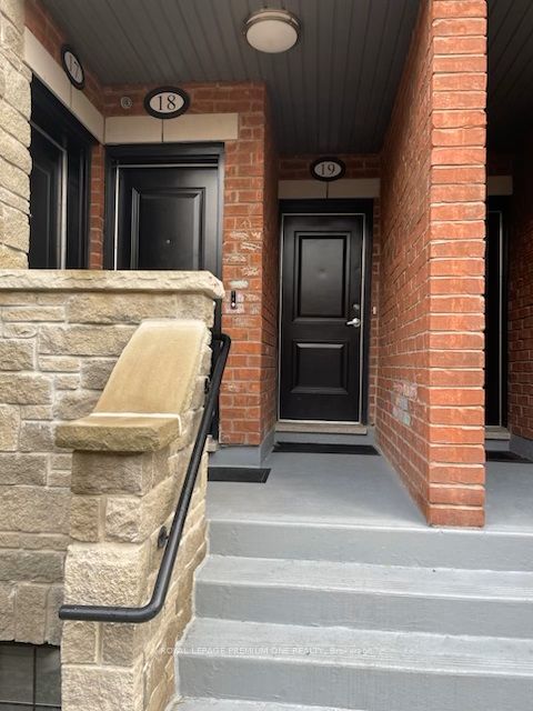 196 Pine Grove