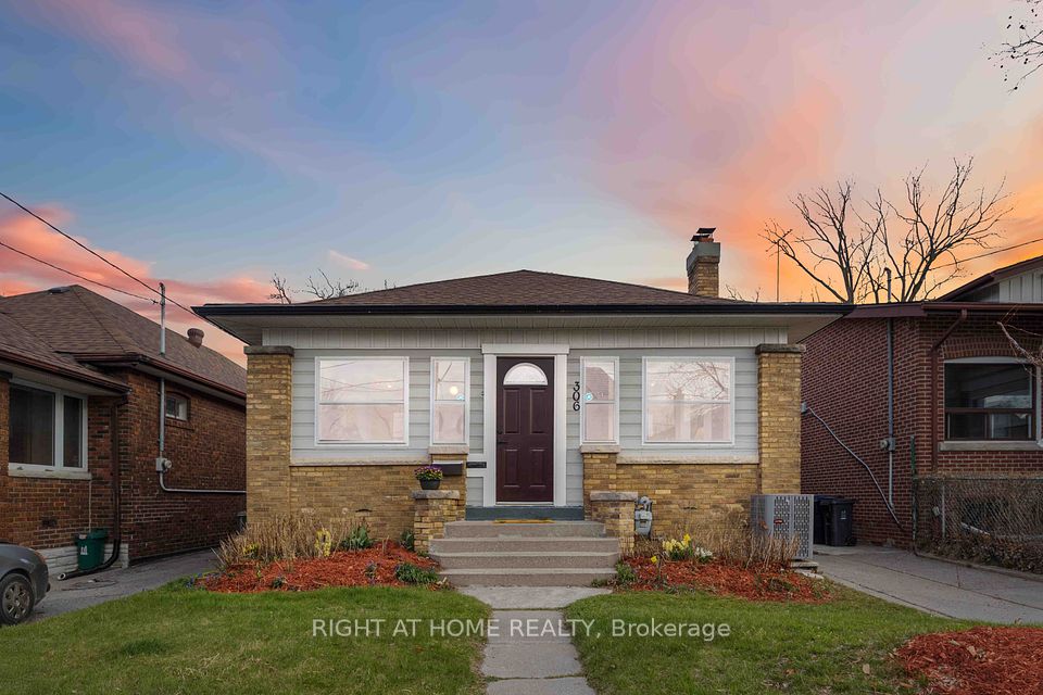 306 Strathmore