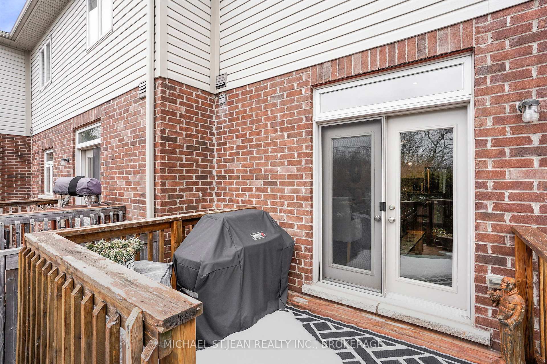 3 Bedrooms Condo at 5056 New,  Burlington For sale