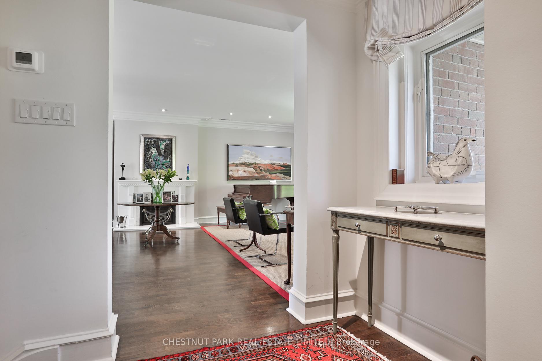 2 Bedrooms Condo at 89 Elm, Toronto For sale