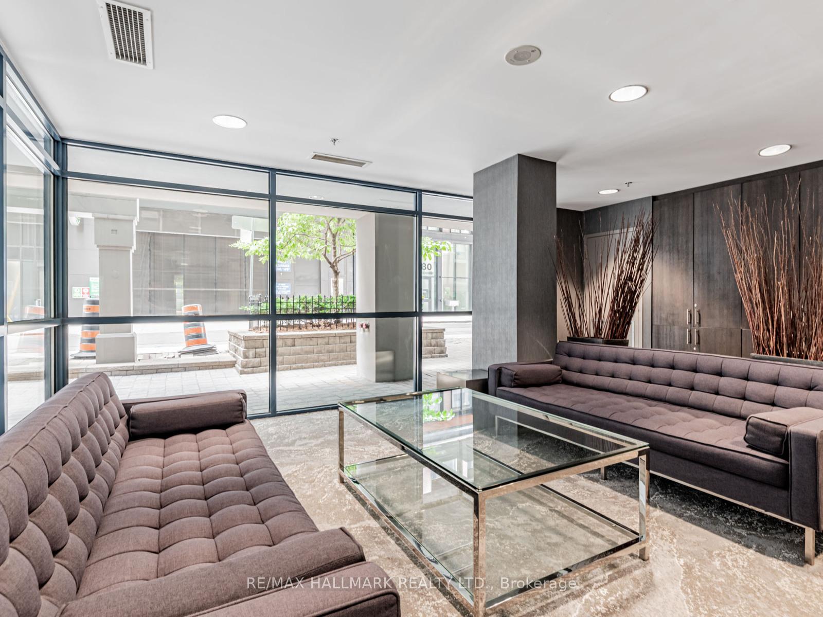 1 Bedroom Condo at 75 Dalhousie, Toronto For sale