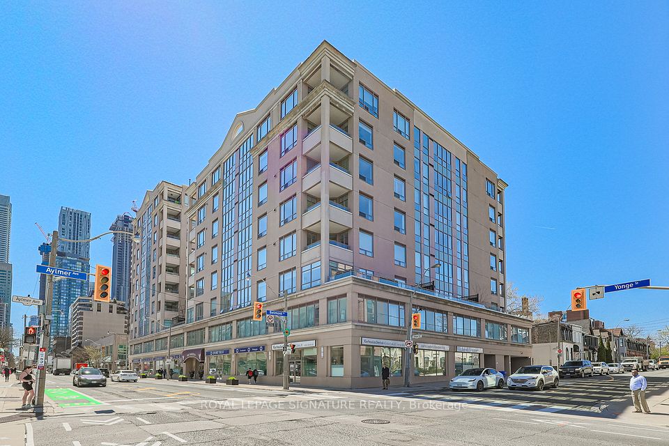 980 Yonge