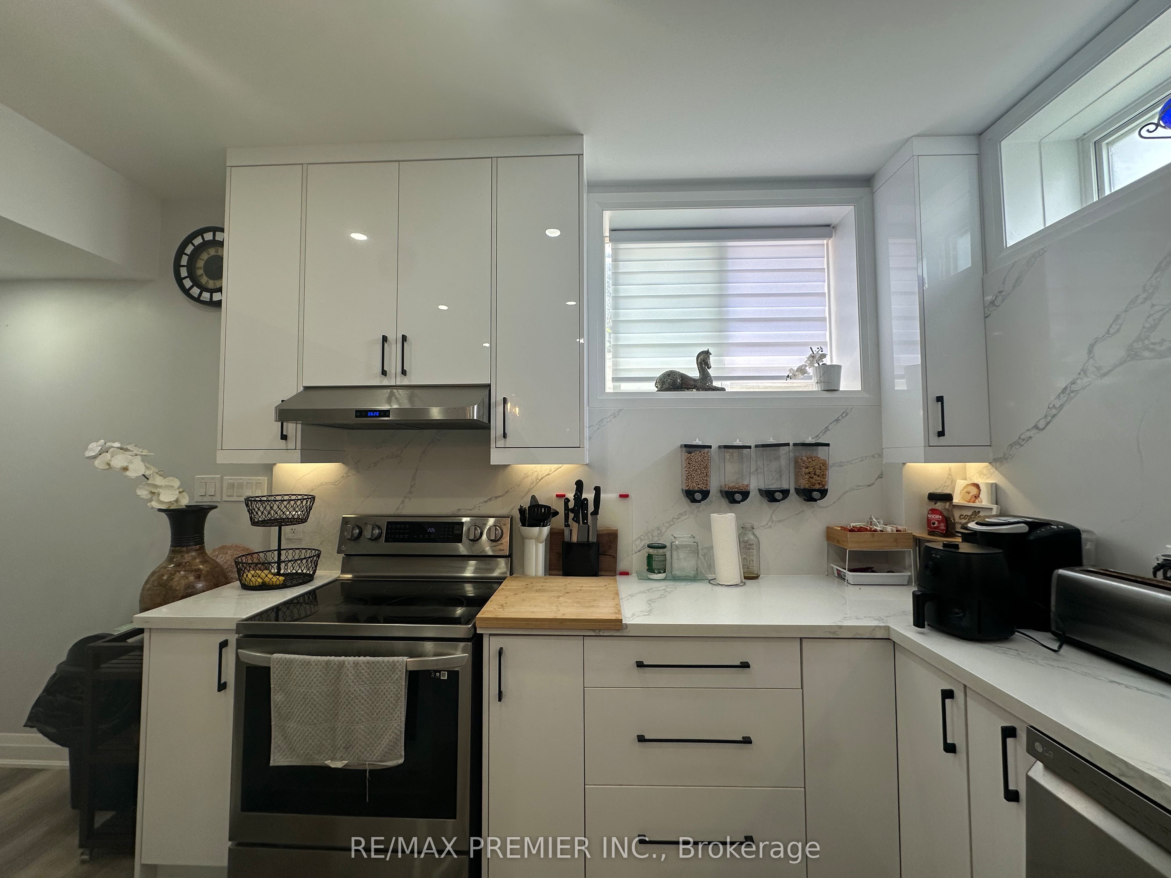 26 Elinor Avenue, #Basement