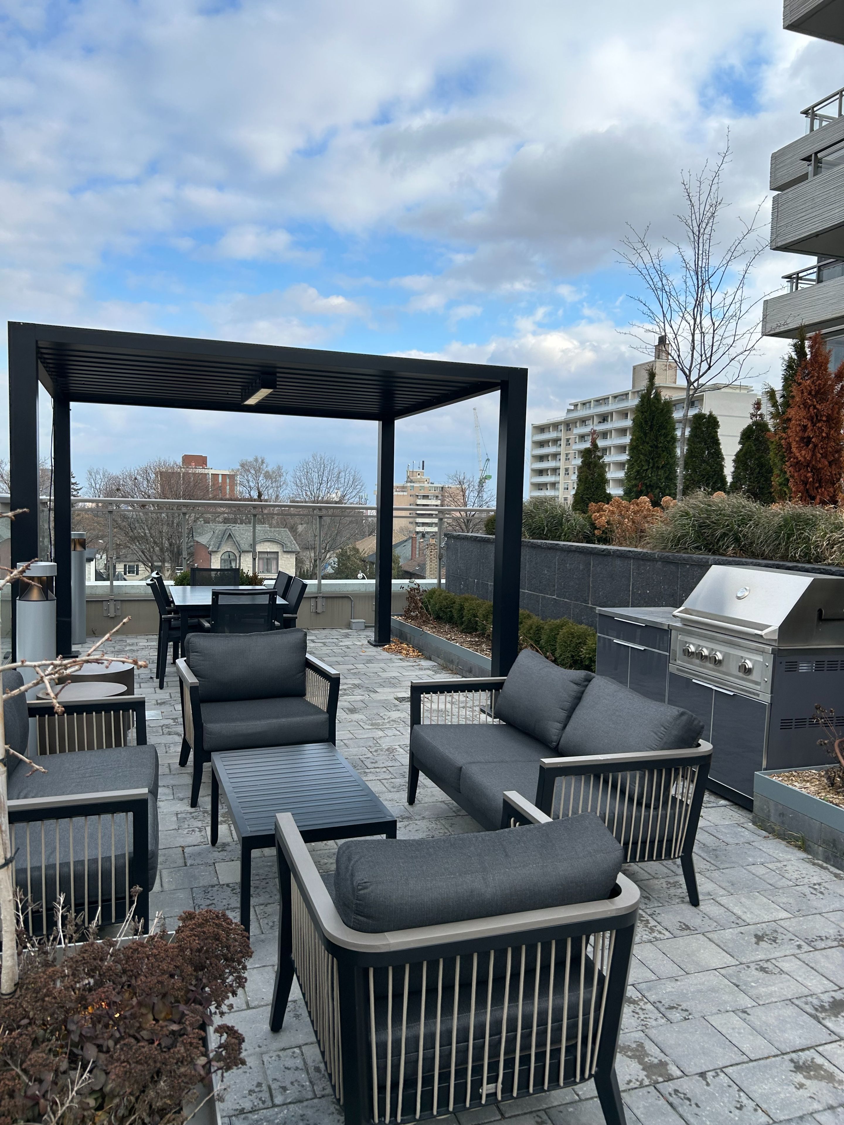492 Eglinton Avenue E 1101