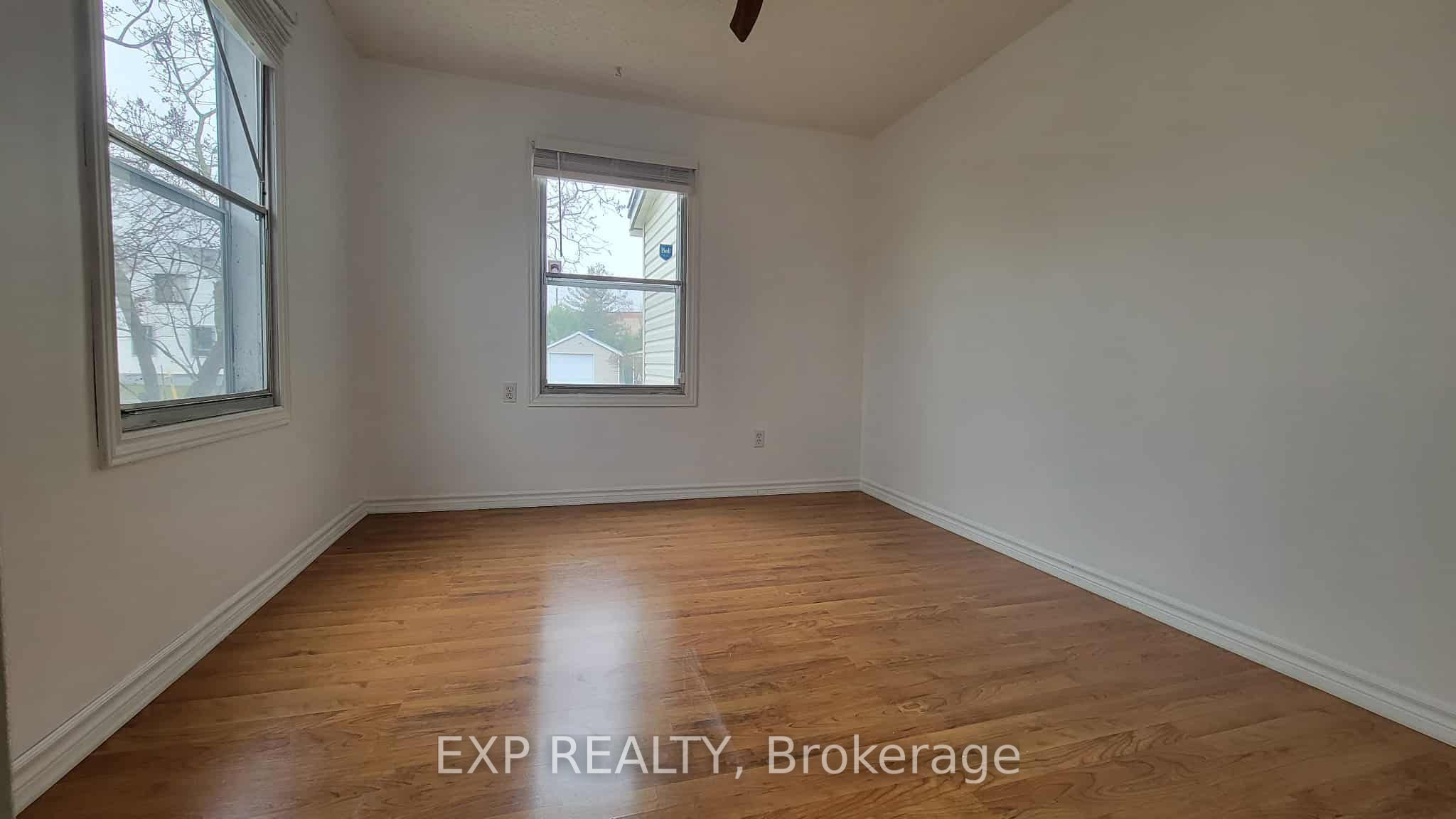 149 Crerar Avenue, CarlingtonCentralPark, ON K1Z 7P4